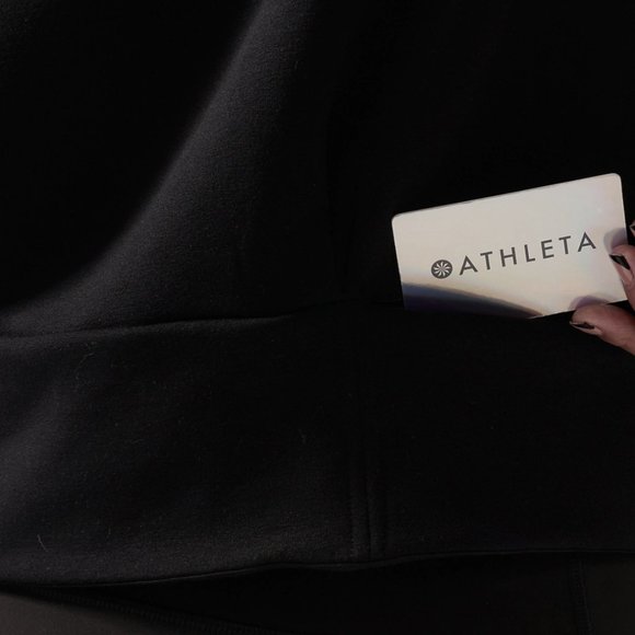 NWT Athleta Altitude Polartec Half Zip Sweatshirt Size Small Black Color - Picture 6 of 10